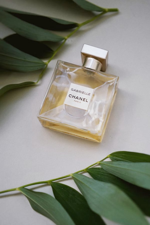 full=size chanel perfume photo