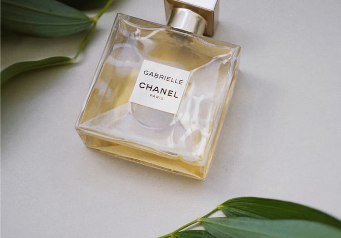 mobile chanel perfume photo